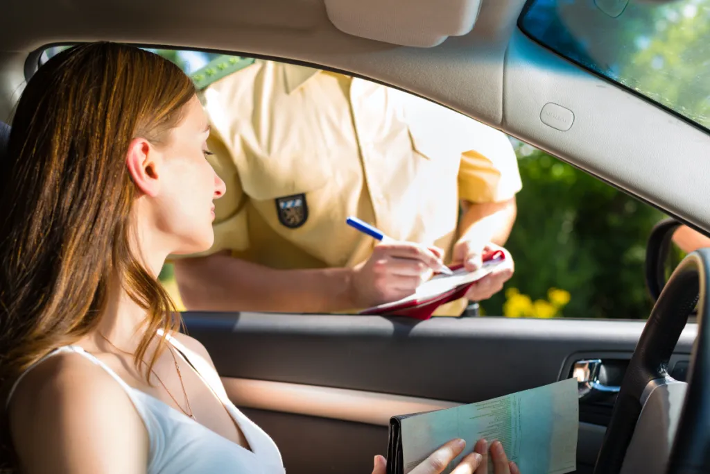 Cómo contabilizar una multa de tráfico - Asientos contables y ejemplos 1 contabilizar multa de tráfico